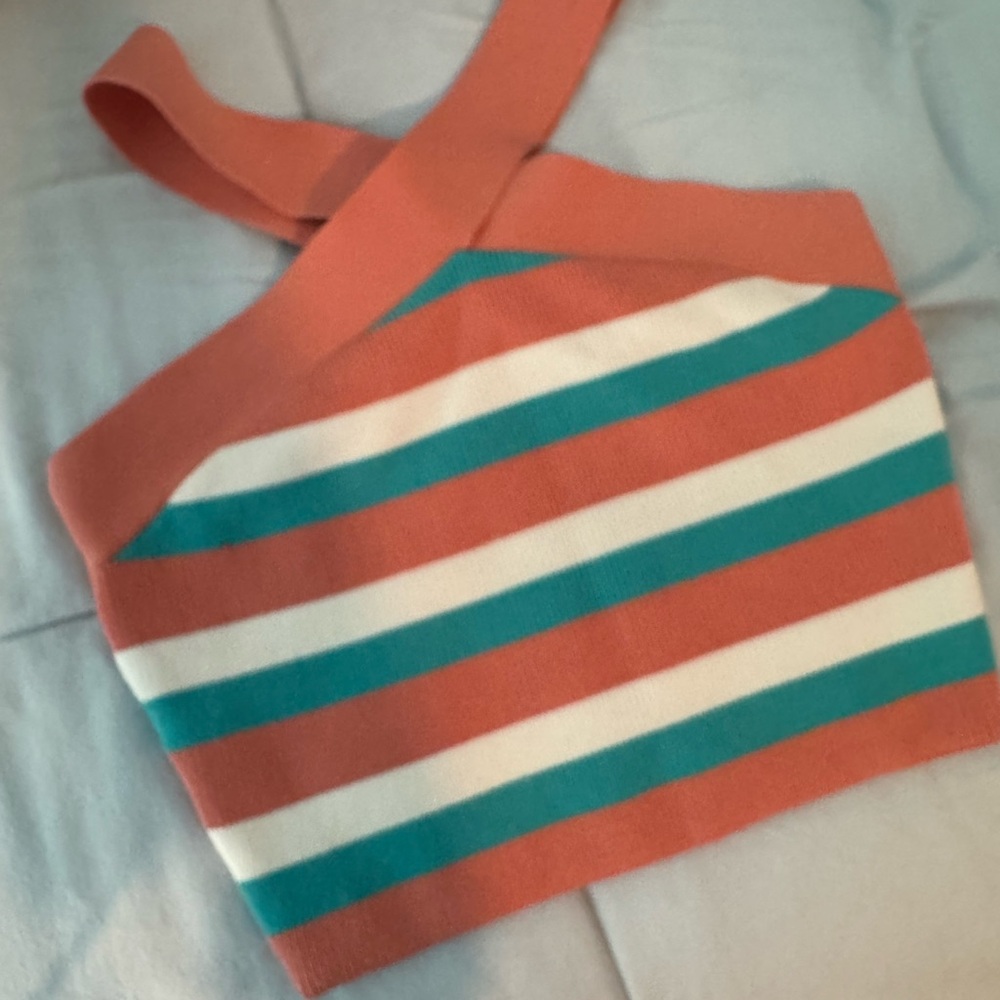 Babaton Sculpt Knit Crop Top size small